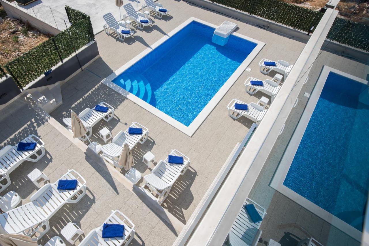 פוסטיר Apartments Blueview מראה חיצוני תמונה