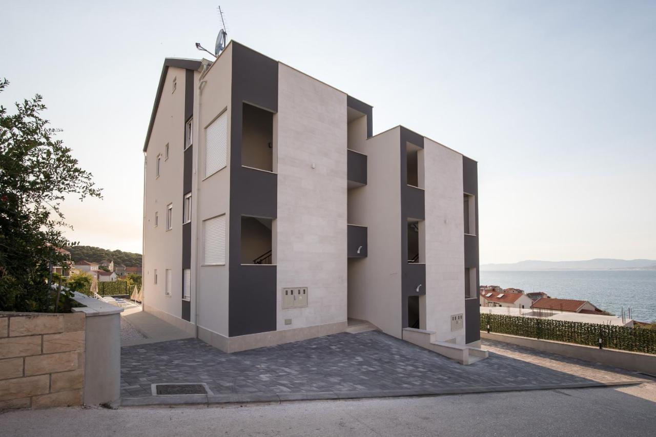 פוסטיר Apartments Blueview מראה חיצוני תמונה