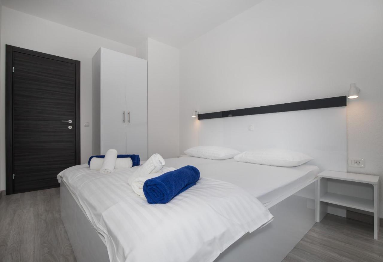 פוסטיר Apartments Blueview מראה חיצוני תמונה