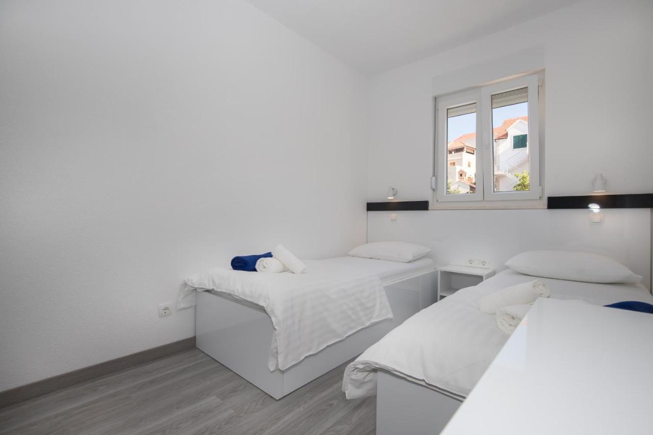 פוסטיר Apartments Blueview מראה חיצוני תמונה