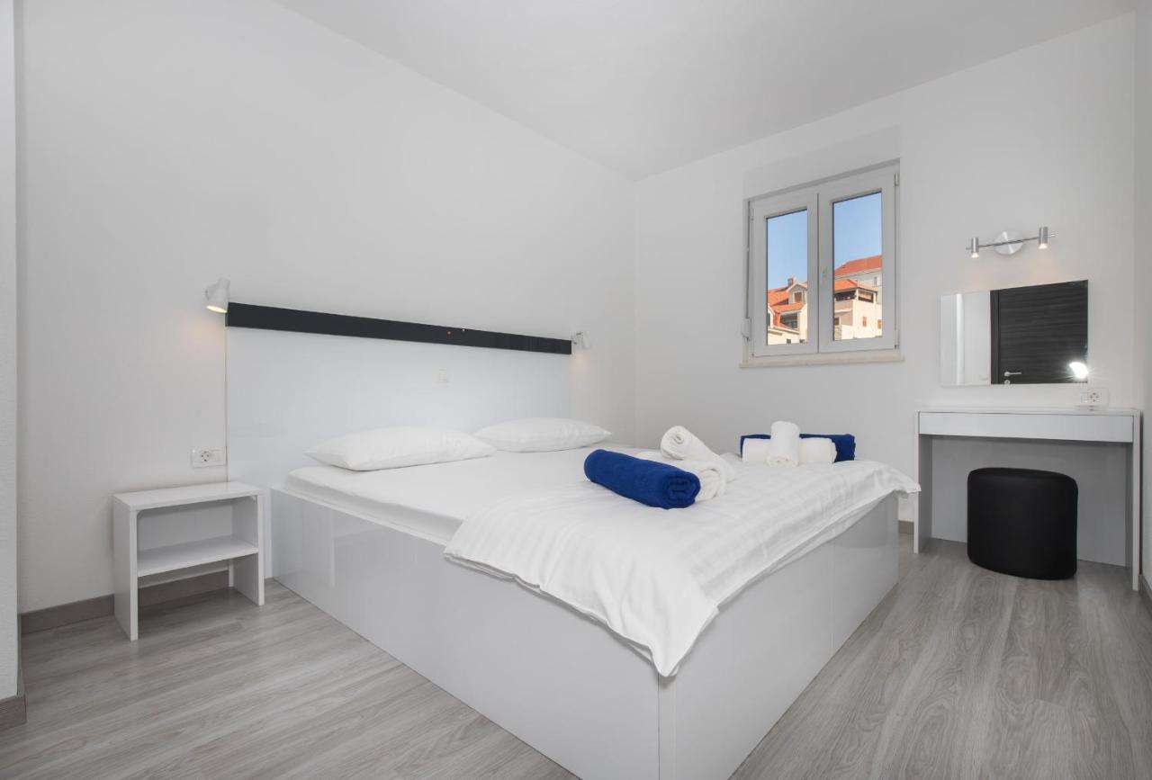פוסטיר Apartments Blueview מראה חיצוני תמונה
