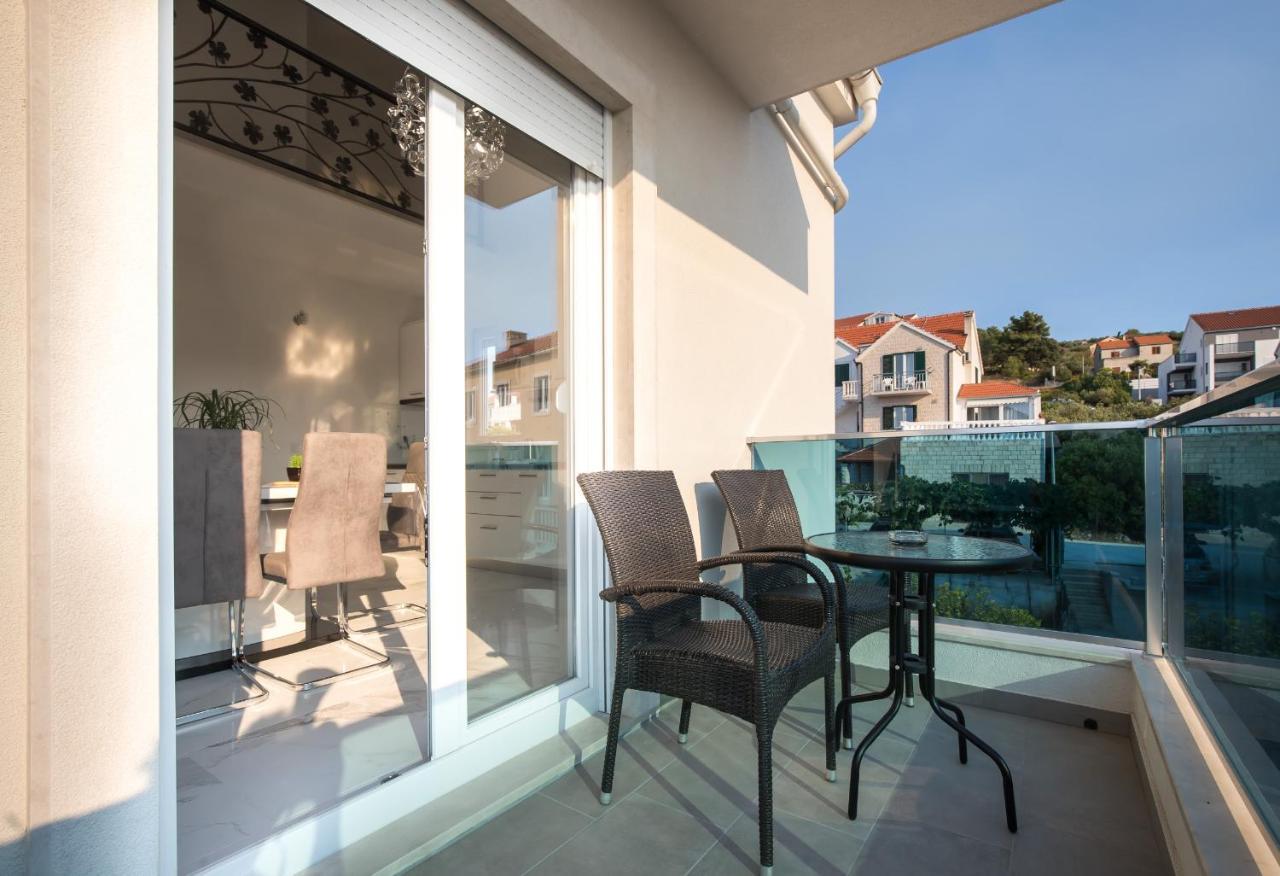 פוסטיר Apartments Blueview מראה חיצוני תמונה