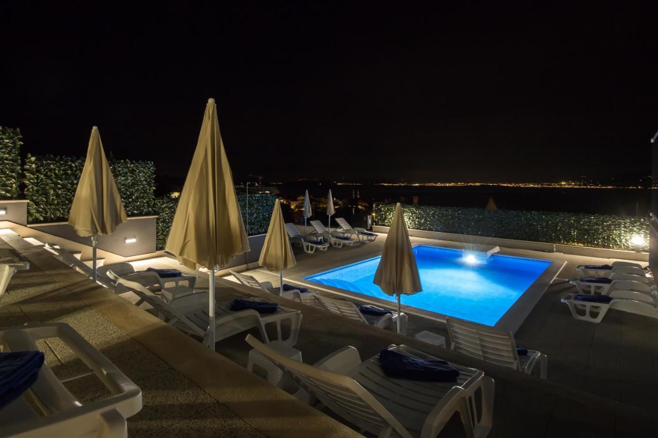 פוסטיר Apartments Blueview מראה חיצוני תמונה